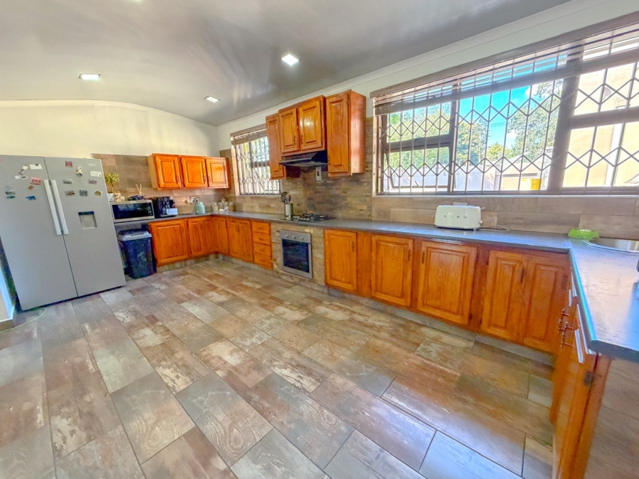 5 Bedroom Property for Sale in Sasolburg Ext 4 Free State